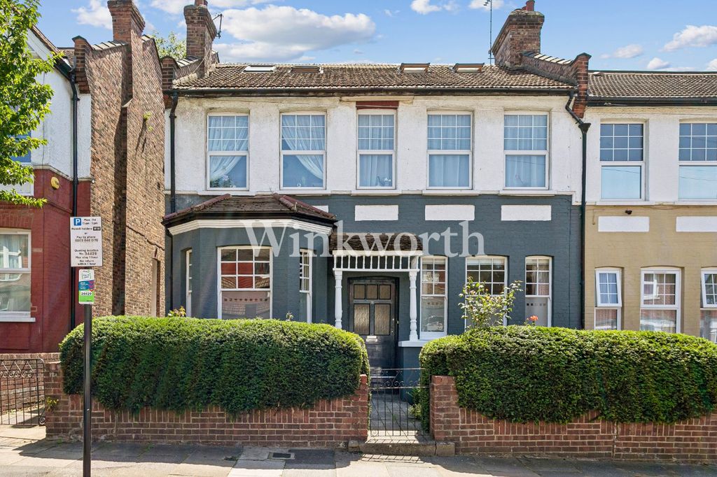 Property photo 2 of 27 Picture No. 05