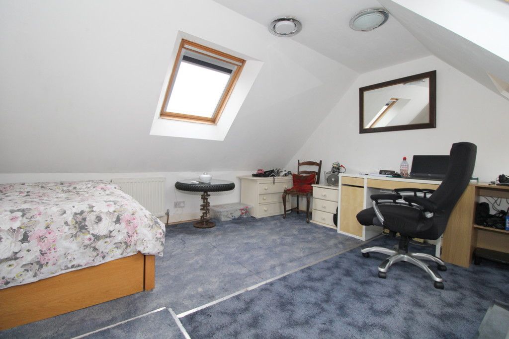 Property photo 3 of 15 Img_2877_11_Large