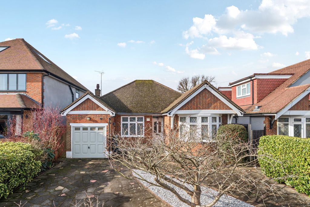 Property photo 1 of 23 1414922-1-6994522...