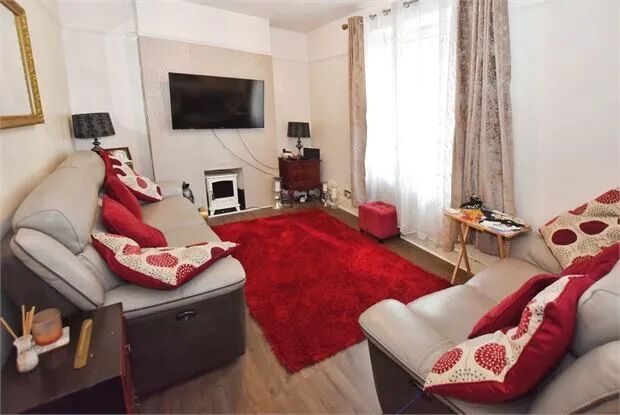 Property photo 3 of 10 Picture 3