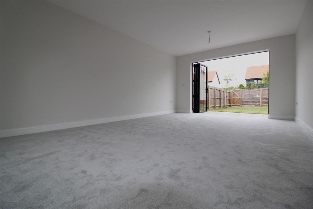 Property photo 3 of 26 4.Jpg