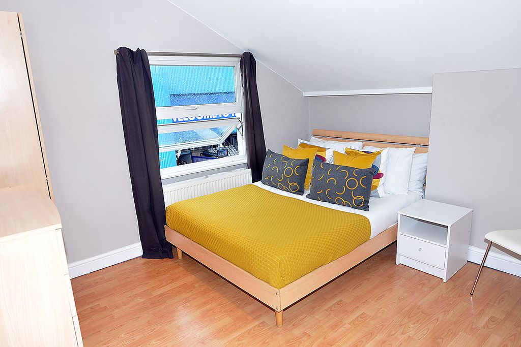 Property photo 2 of 4 Gallery