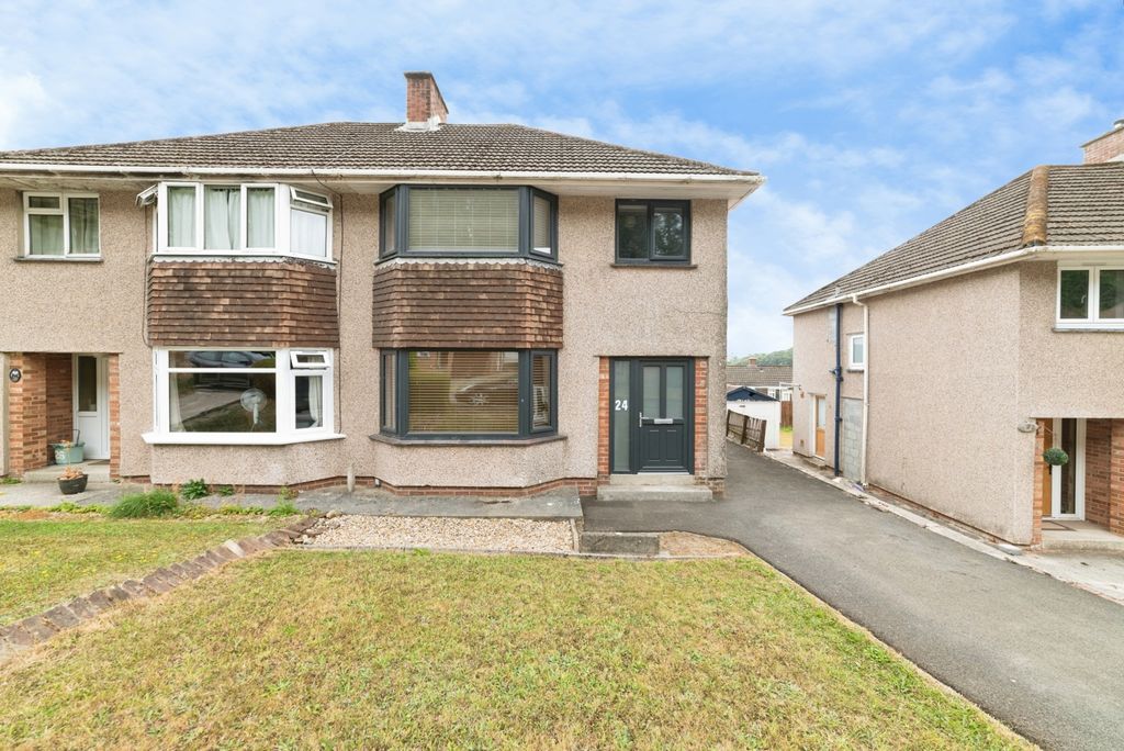 Property photo 1 of 20 Pbox-Img.Jpg