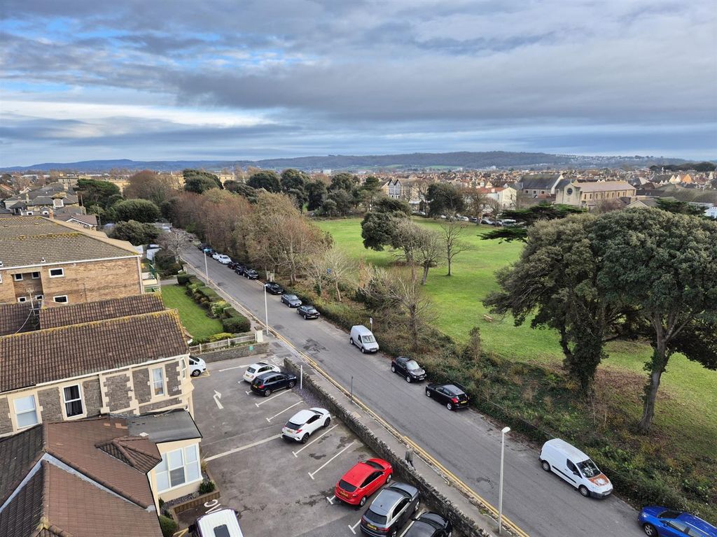 Property photo 3 of 17 20251126_143644_Resized.Jpg