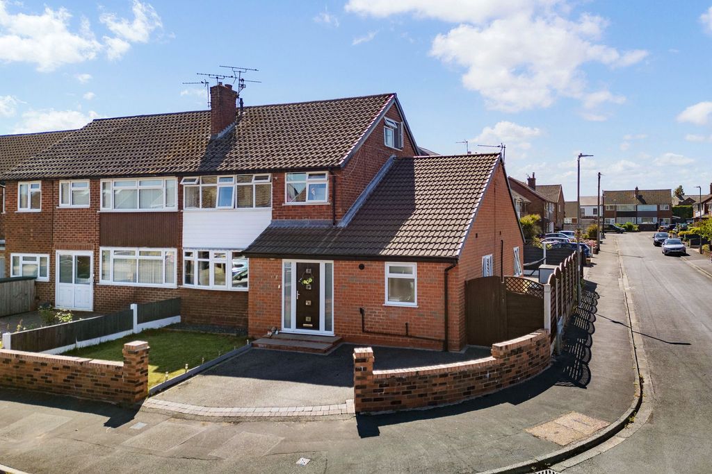Property photo 1 of 37