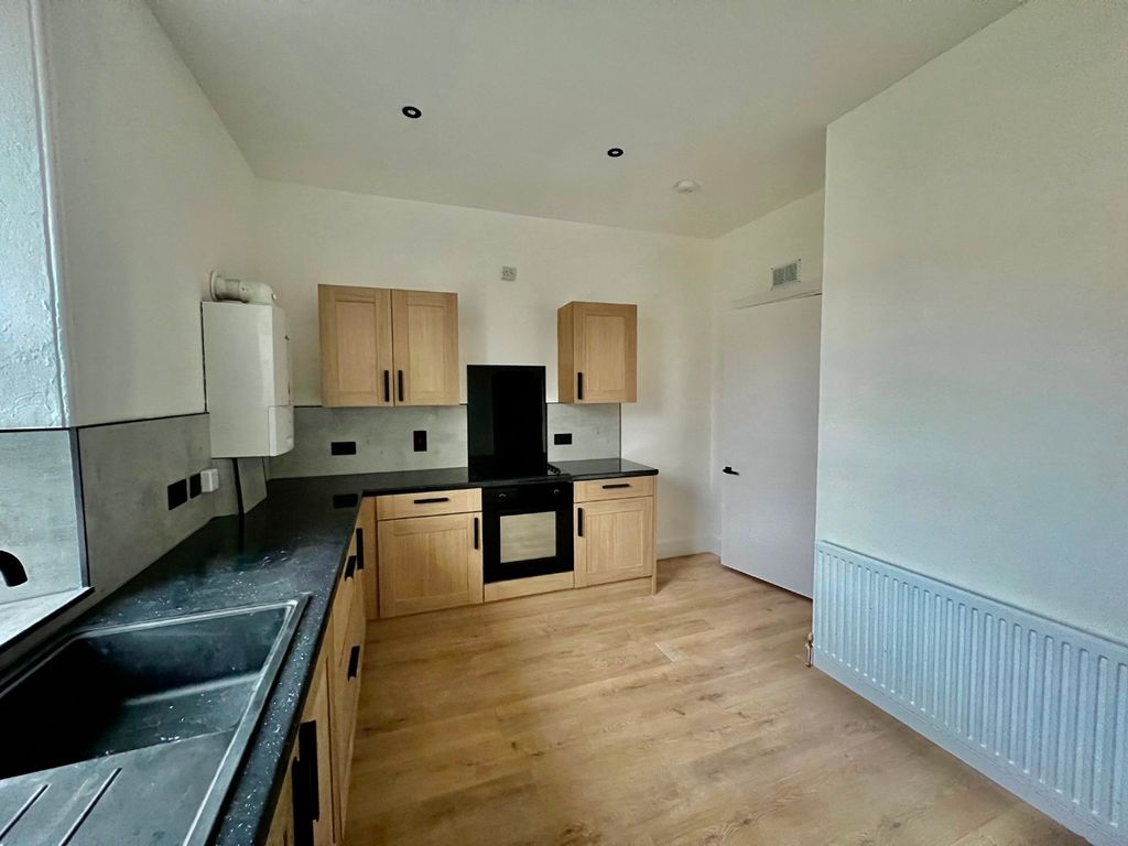 Property photo 2 of 9 Photo 2