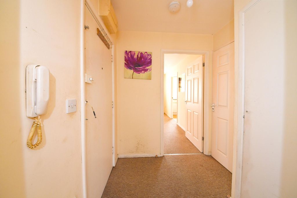 Property photo 2 of 15 Photography