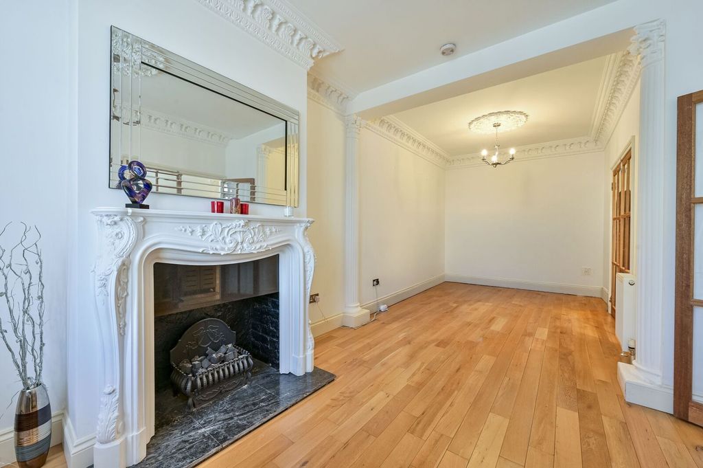 Property photo 1 of 29