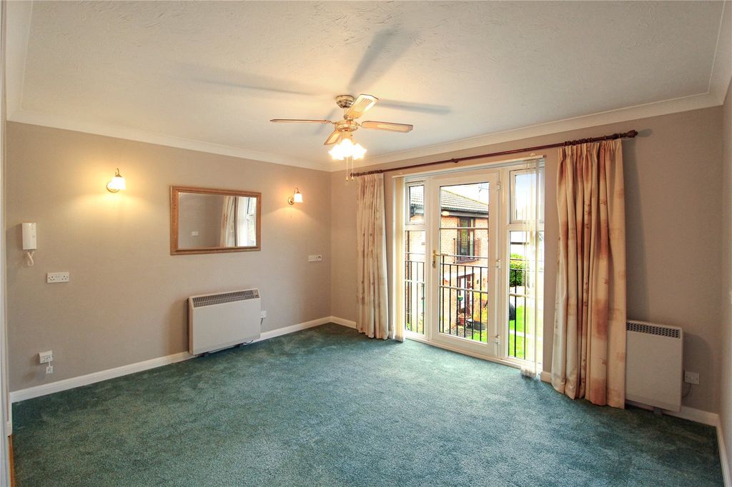 Property photo 2 of 14 Picture No. 05