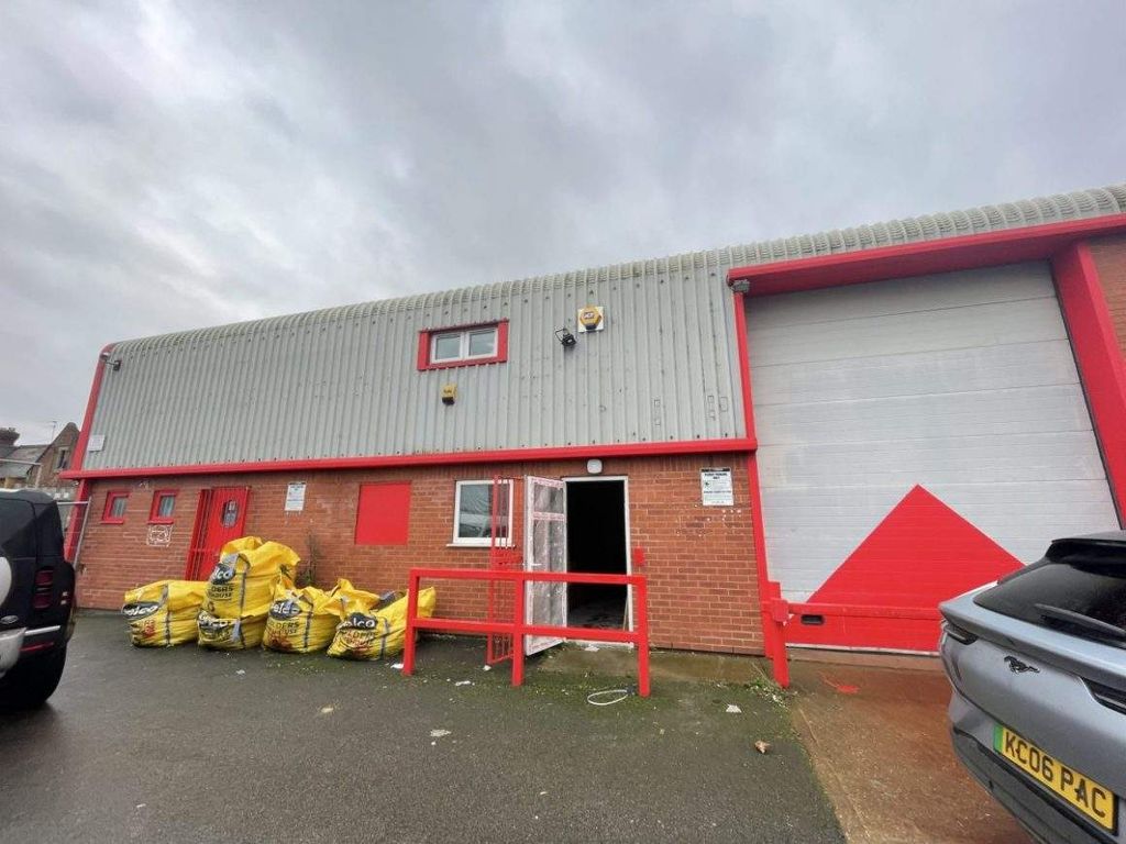 Property photo 1 of 7