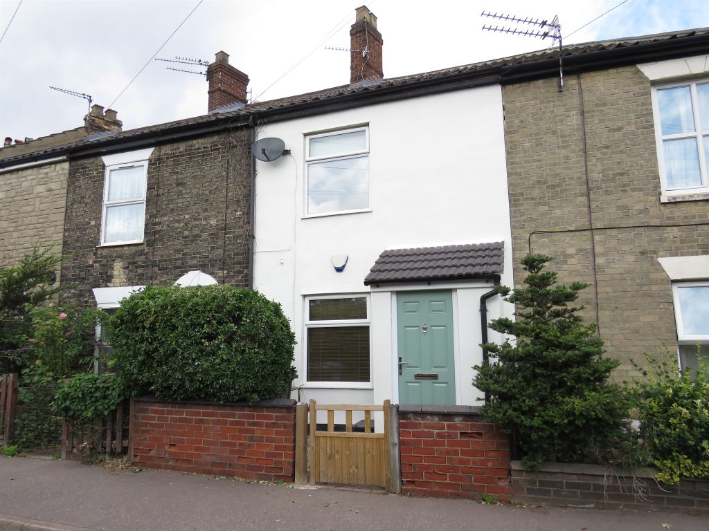 Property photo 1 of 18