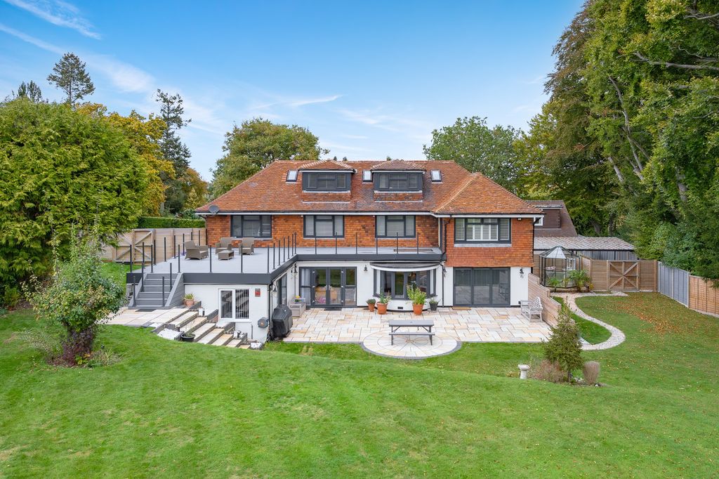 Property photo 3 of 30