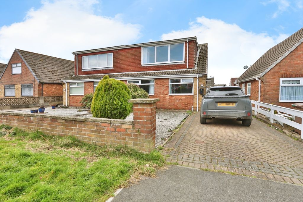 Property photo 1 of 11 4024882