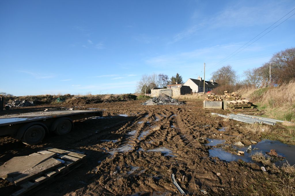 Property photo 2 of 3