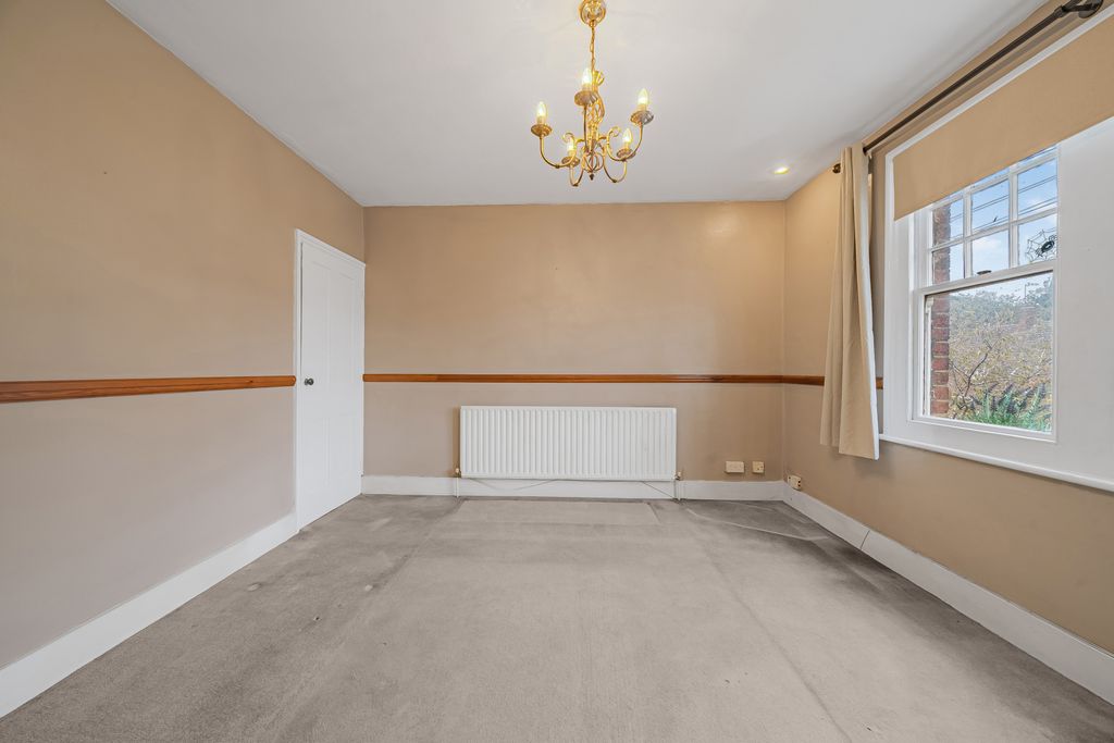 Property photo 2 of 20 Picture No. 03