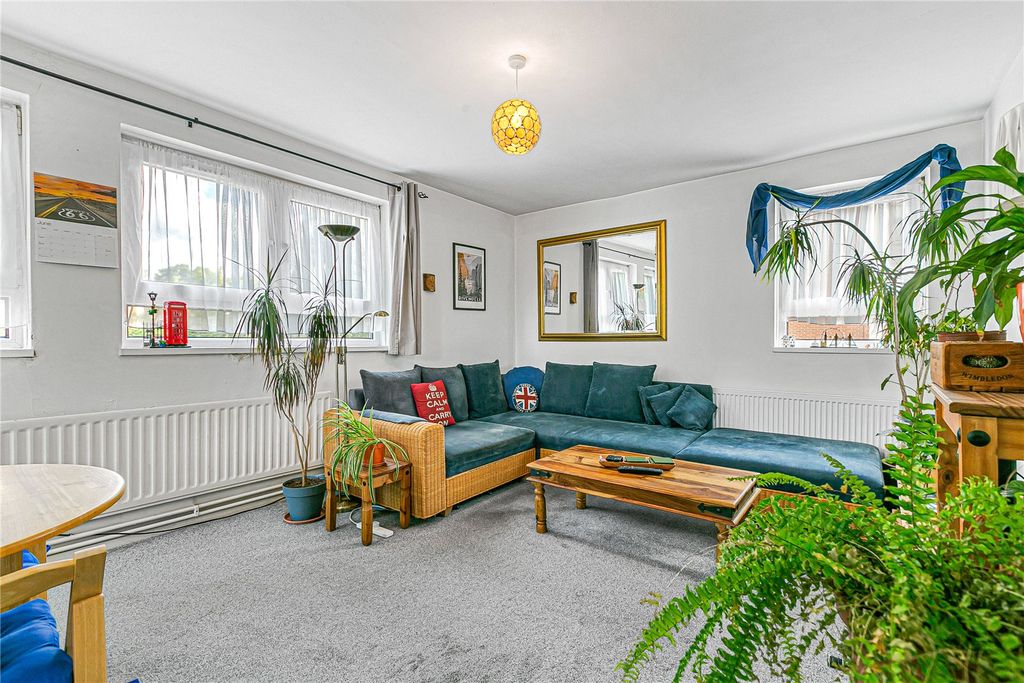 Property photo 1 of 12 Reception Room