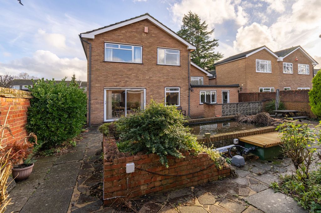 Additional image 20 of 4 bed detached house for saleHartland Road, Epping CM16
