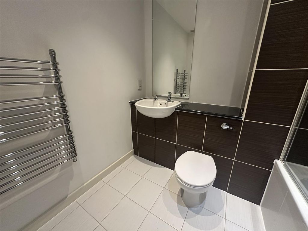 Property photo 3 of 6 Img_5722.Jpeg