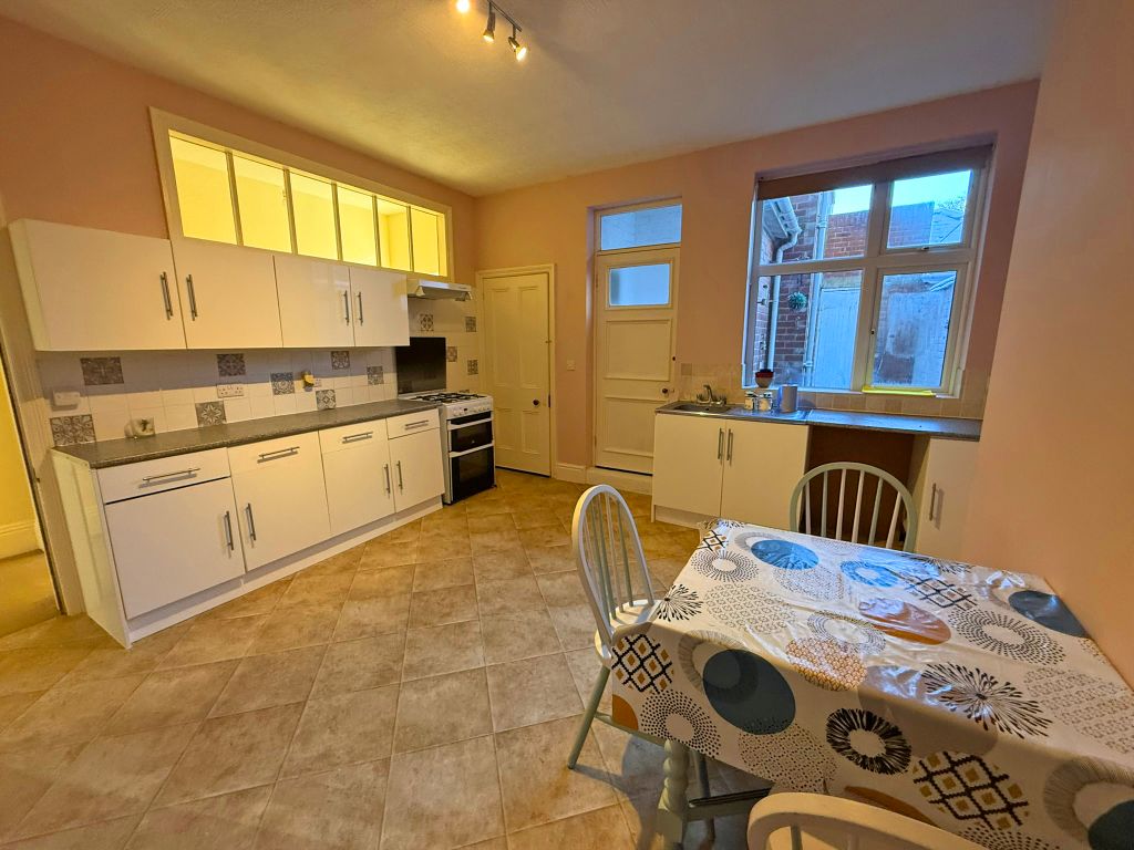 Property photo 3 of 9 Img_0438