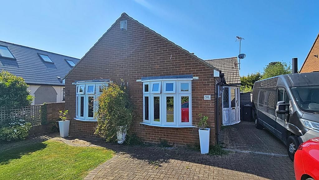 Property photo 1 of 12
