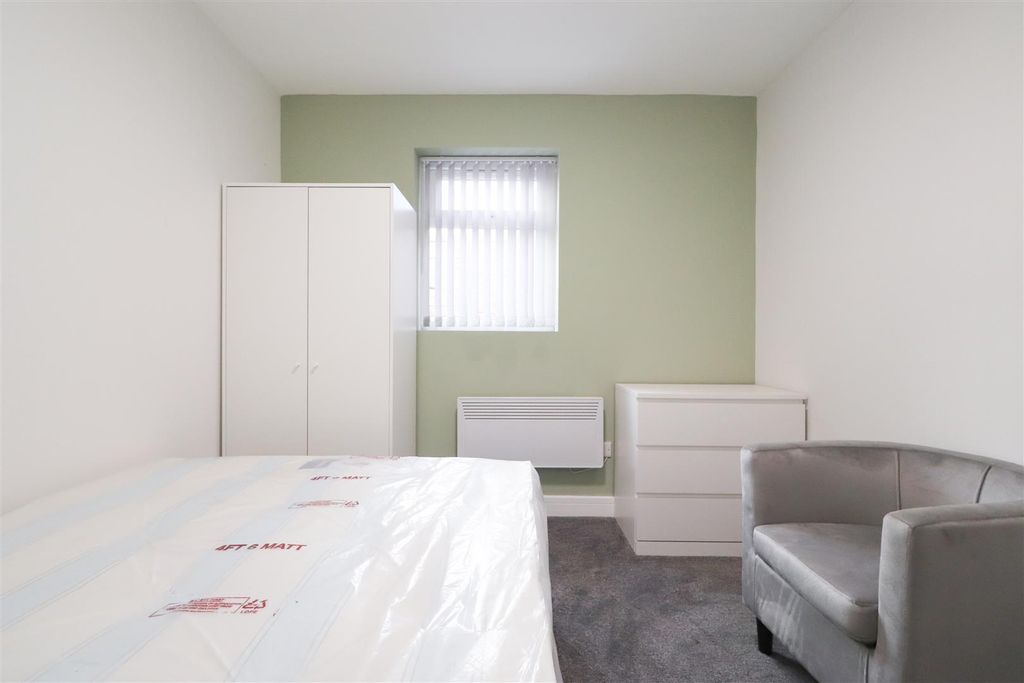 Property photo 2 of 5 Walsgrave Road-12.Jpg