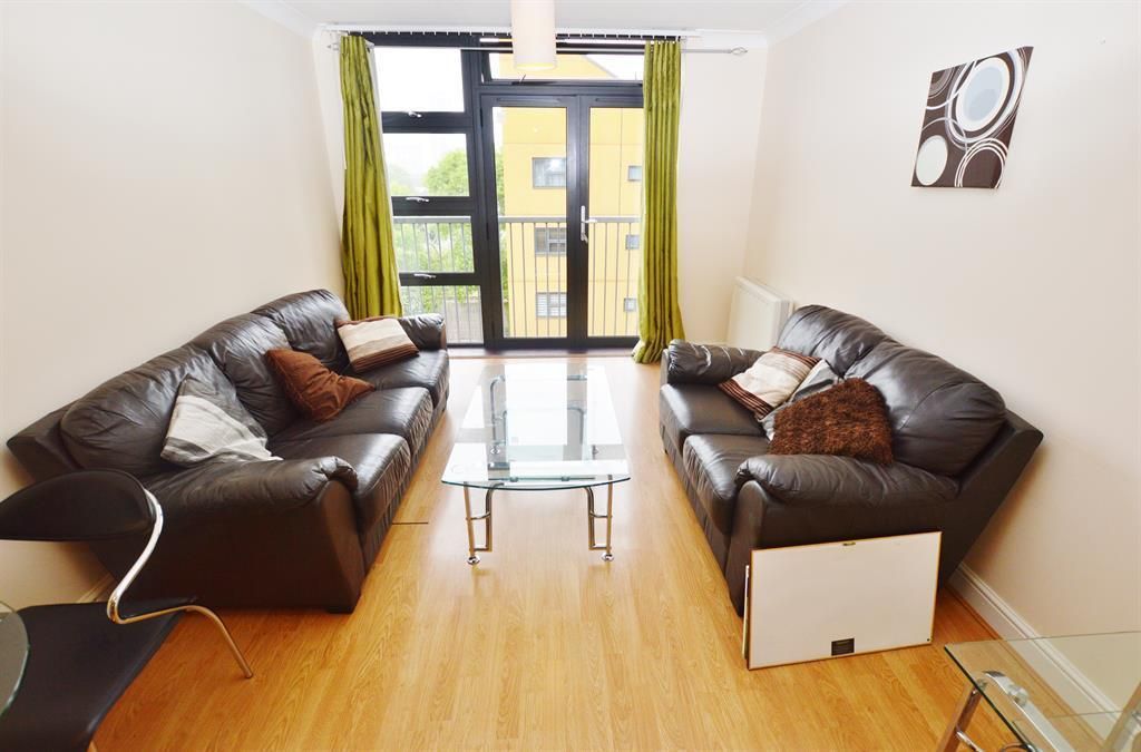 Property photo 1 of 9
