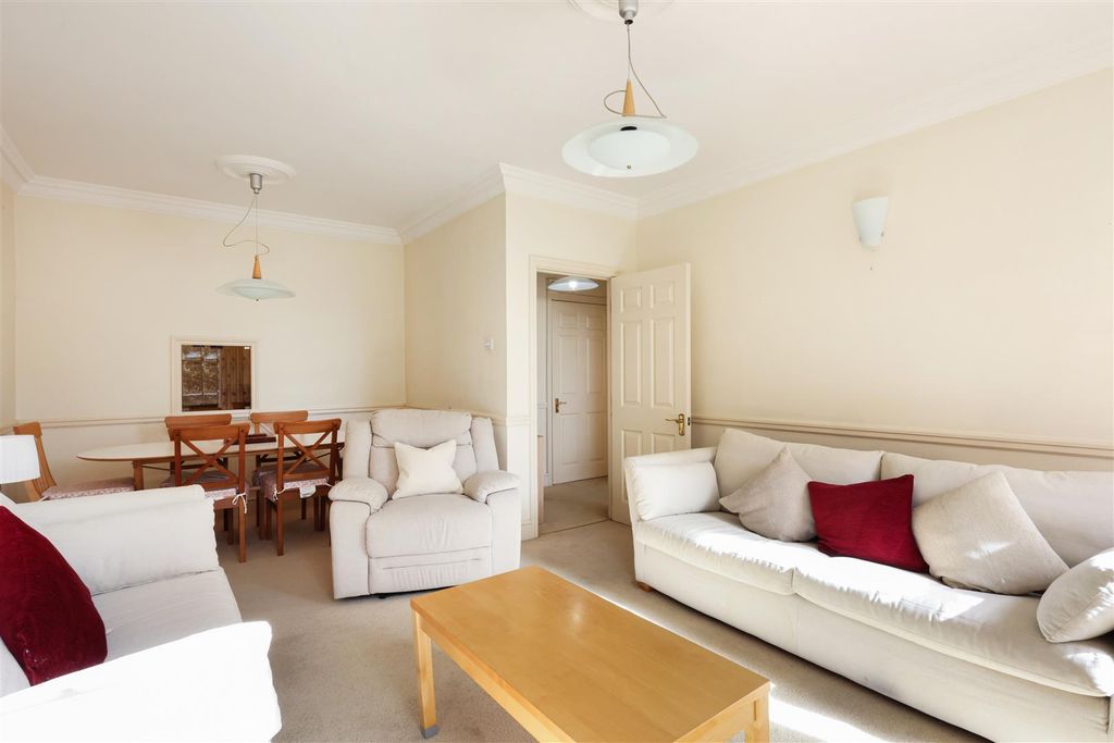 Property photo 3 of 12 Sitting/Dining Room