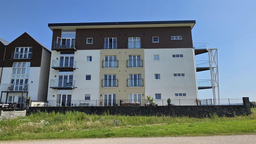 Additional image 17 of 2 bed flat for saleBwlchygwynt, Llanelli SA15