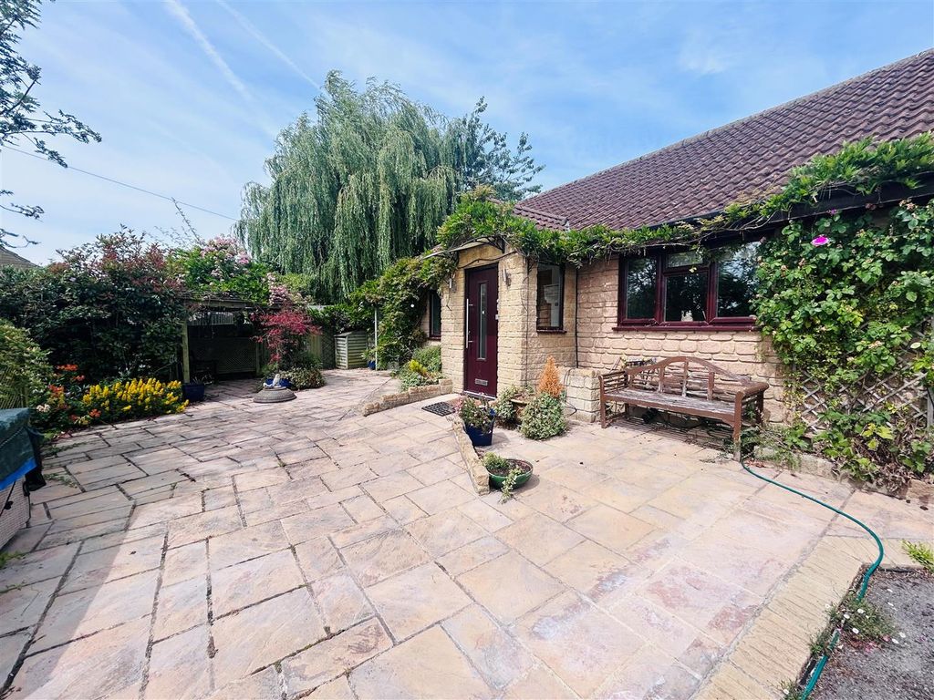 Property photo 3 of 19 Front Sun Terrace