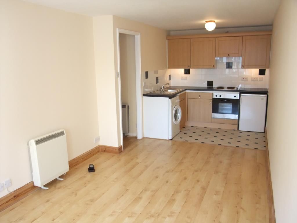 Property photo 3 of 6