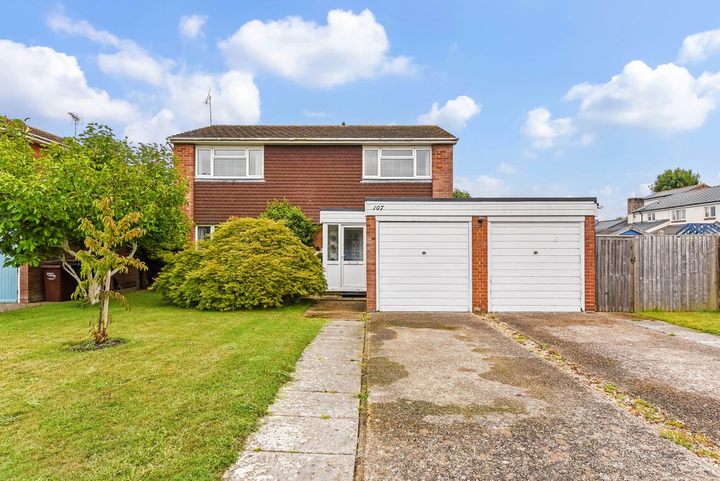 Property photo 1 of 28