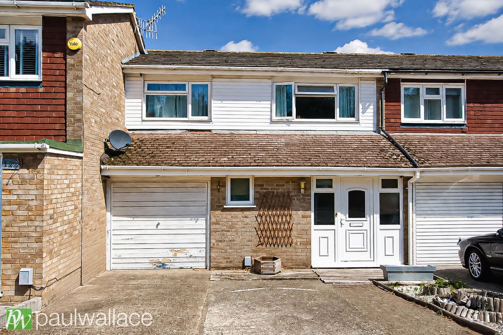 Property photo 1 of 12 Front