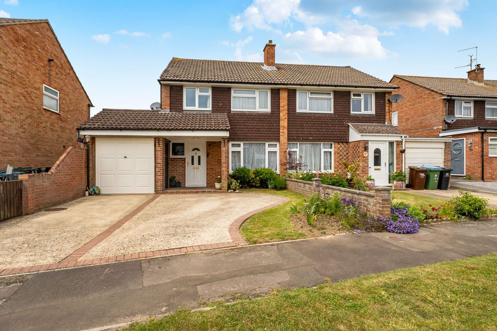 Additional image 21 of 3 bed semi-detached house for saleWestmorland Drive, Felpham, Bognor Regis PO22