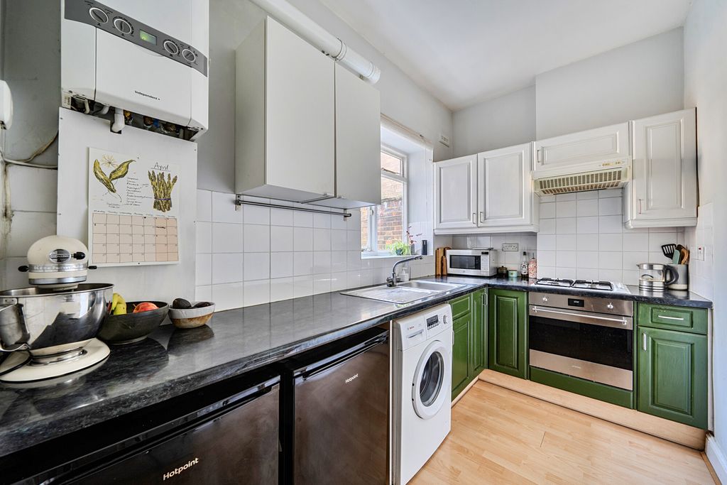 Property photo 2 of 19 1429578-5-69Bd4F8...