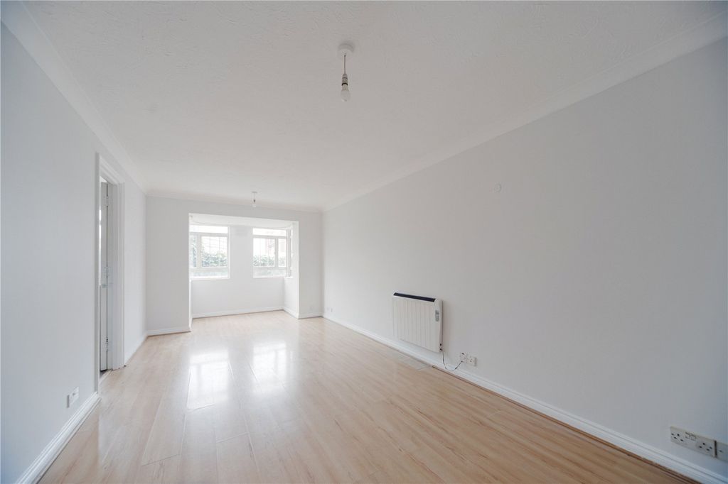 Property photo 2 of 10 2