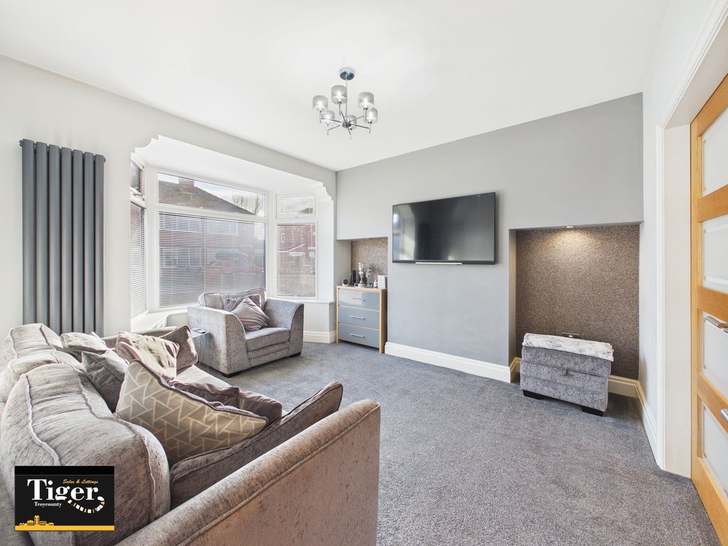 Property photo 2 of 30 Cam03440G0-Pr0544-Still005