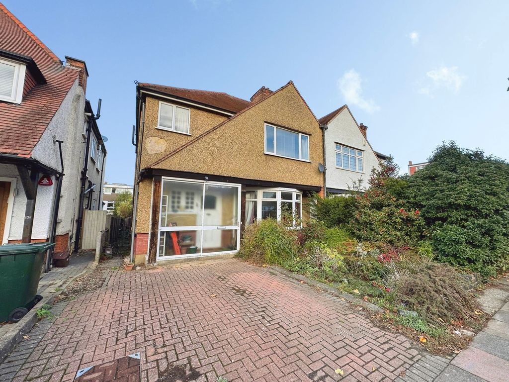 Property photo 1 of 15 Exteior