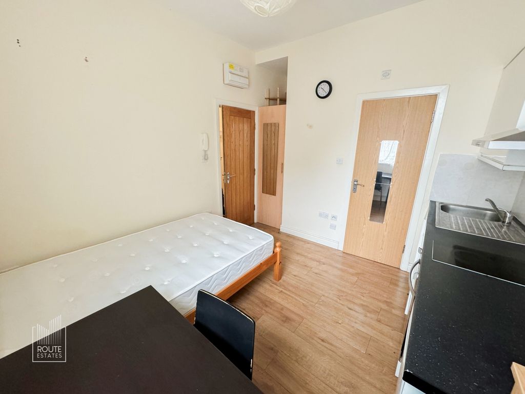 Property photo 3 of 5 Photo 3