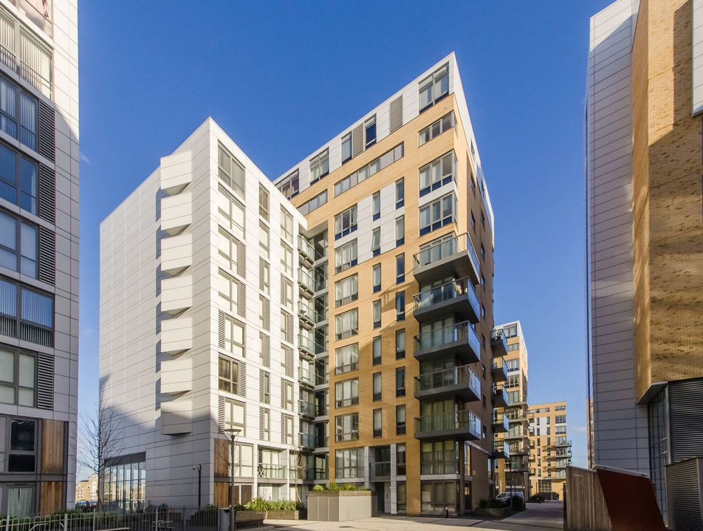 Property photo 1 of 11