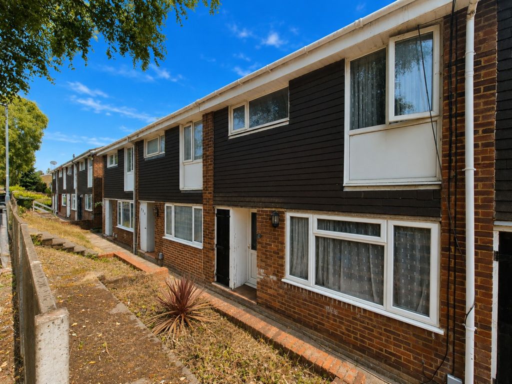 Property photo 1 of 7 5352610