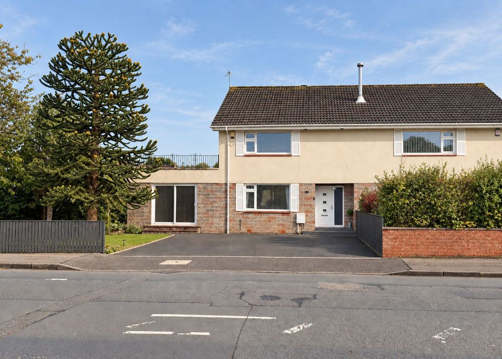 Property photo 1 of 23