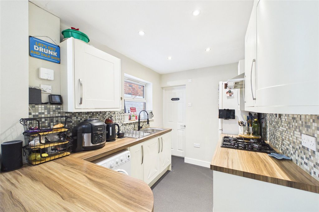 Property photo 3 of 9 Picture No. 02