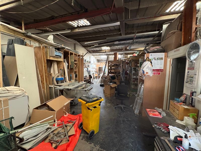 Property photo 2 of 8 Photo 1