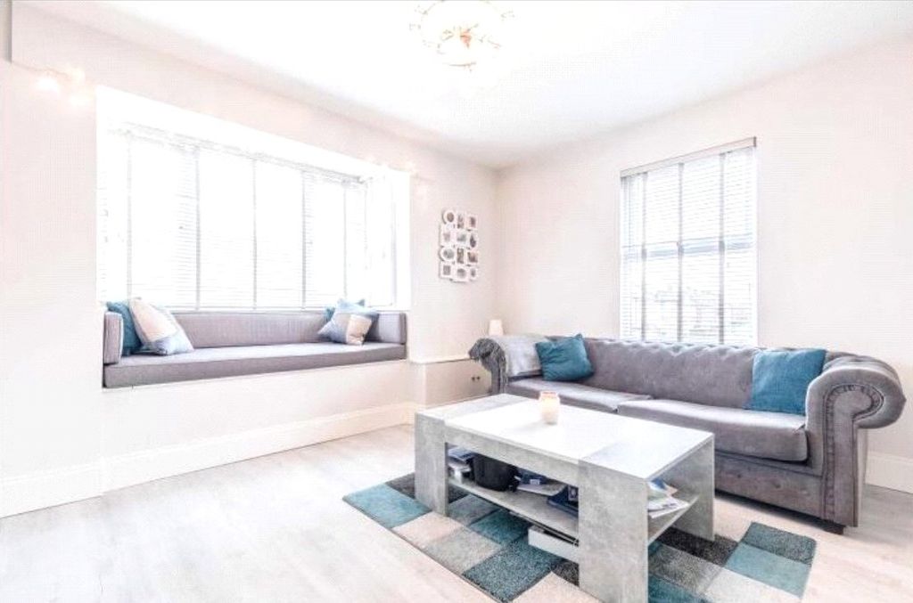 Property photo 2 of 12 Picture No. 13