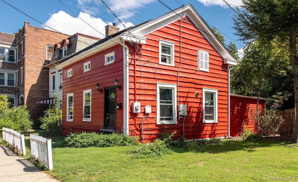 Property photo 1 of 31