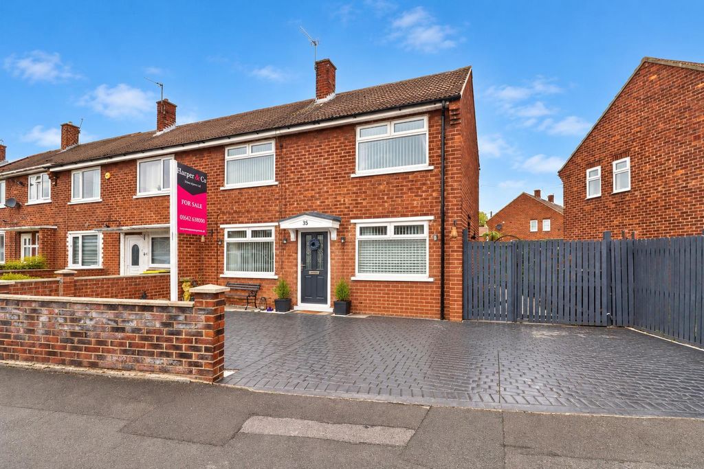 Property photo 1 of 26