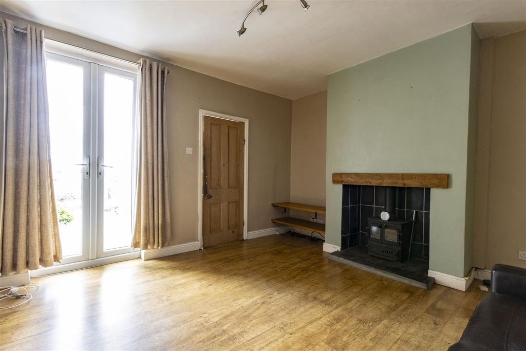 Property photo 2 of 12 Dining/Sitting Room