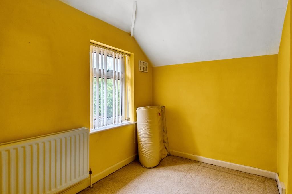 Property photo 3 of 20 Bedroom