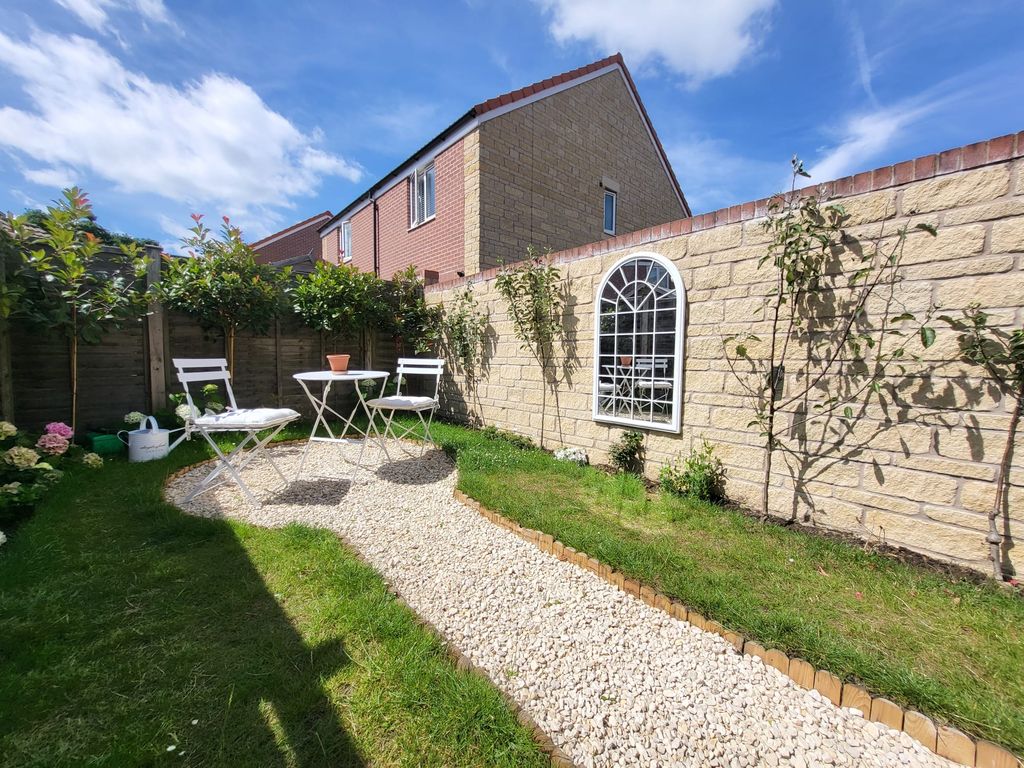 Property photo 2 of 20 Image