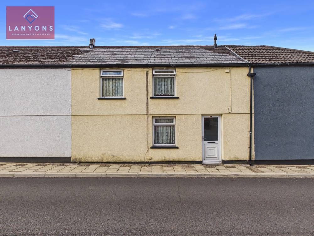 Property photo 1 of 12 Giraffe360-Still001